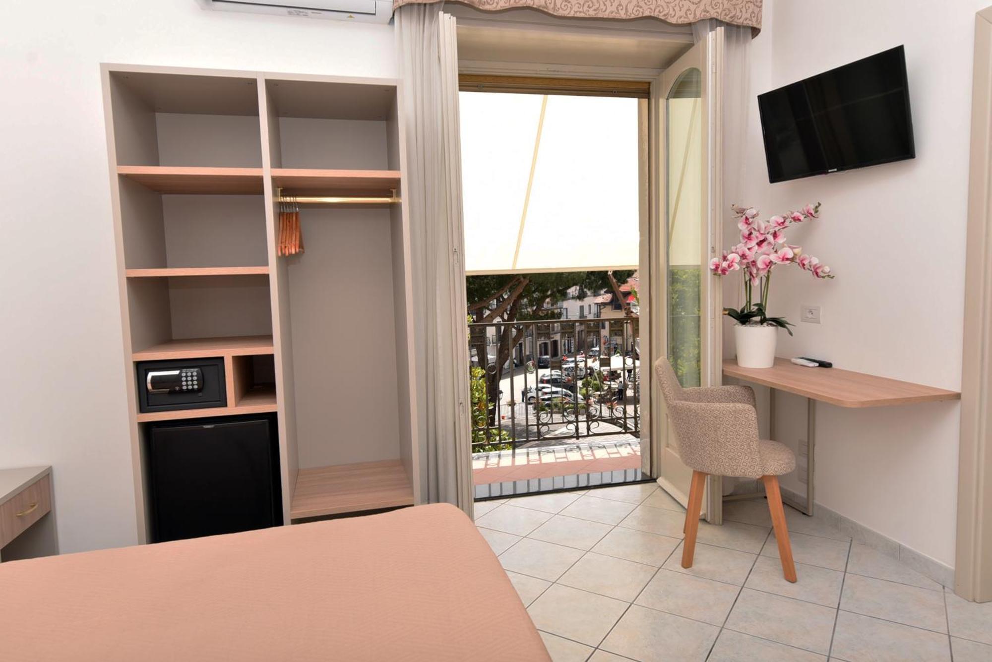 Hotel Gentile Pianillo Bagian luar foto